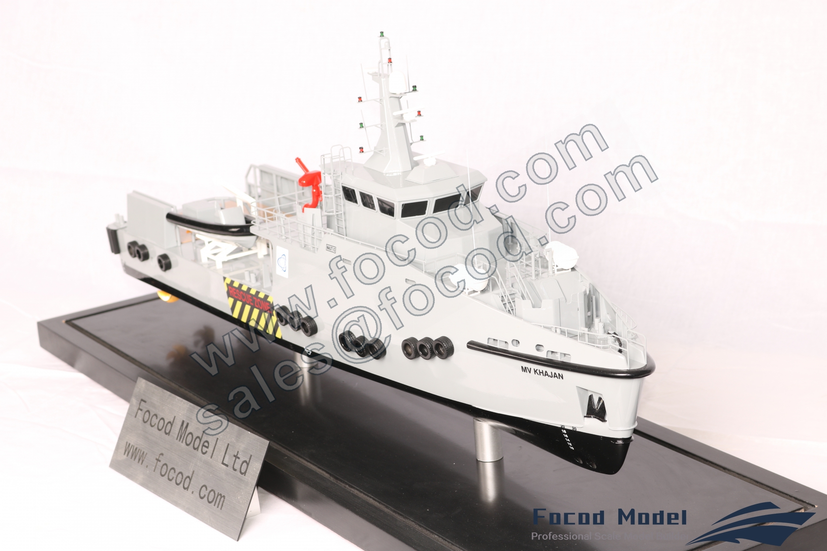 customized model of 35米船员运输船